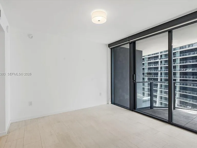 1000 Brickell Plz #3303 — Photo 9