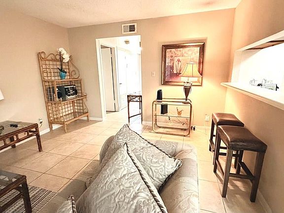 5th image of 4601 Carmen Ave APT 1903