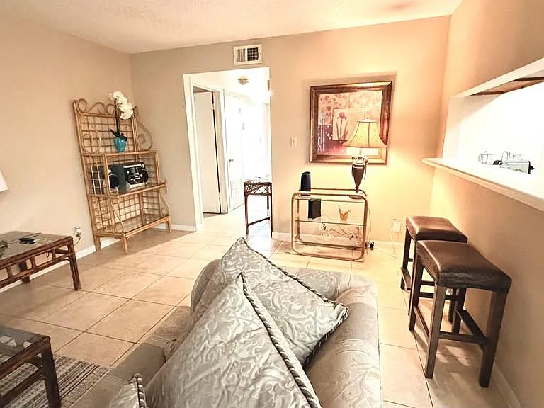 4601 Carmen Ave #1903 — Photo 5