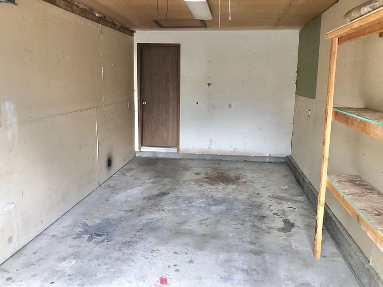 2910 & 2912 S Holden Ave — Photo 27