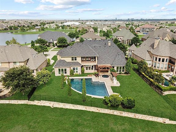 4th image of 5669 Lakeshore Dr