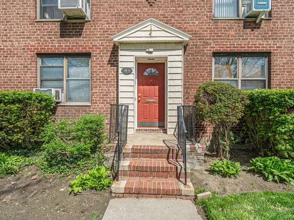 189-19 39th Avenue #117, Flushing, NY 11358