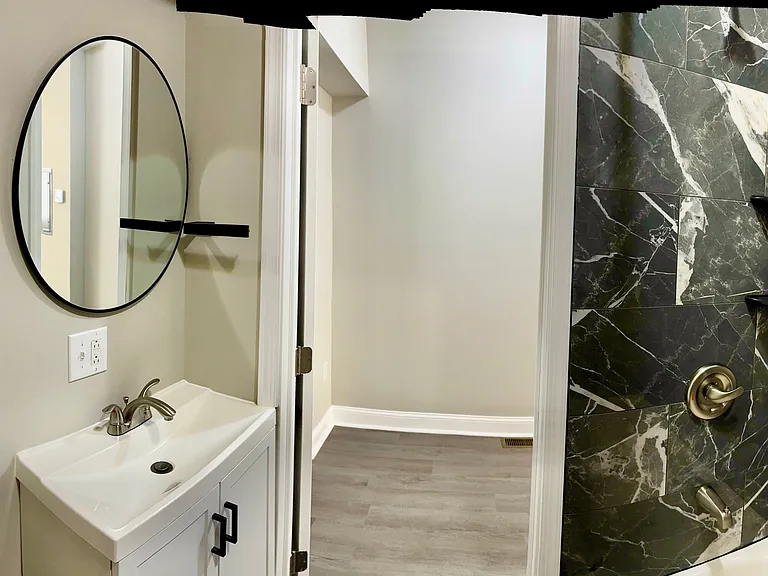 2403 N Park Ave #A/B — Photo 9
