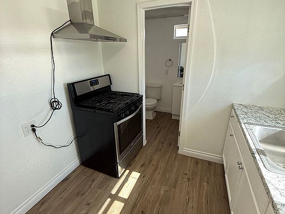 2nd image of 9041 Piedra Ave #1