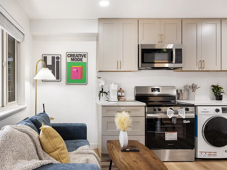 15 Dravus St #3 — Photo 17