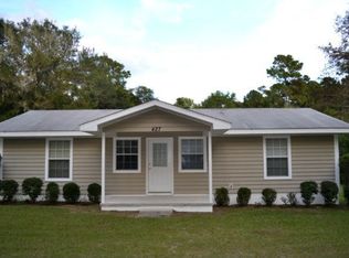 427 Black Creek Lodge Rd, Freeport, FL 32439