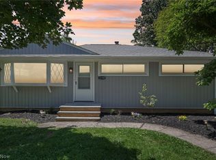 12340 Blazey Trl, Strongsville, OH 44136