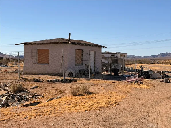 33522 Haynes Rd, Lucerne Valley, CA 92356