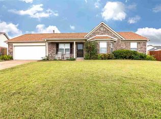 20 Pine Ridge Cv, Oakland, TN 38060