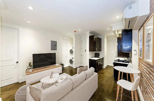 Rented by Living New York | media 24
