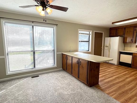 Dinning/Kitchen