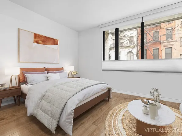 211 E 13th St #1C, New York, NY 10003