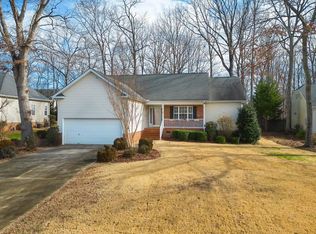 409 Roberts Rd, Taylors, SC 29687