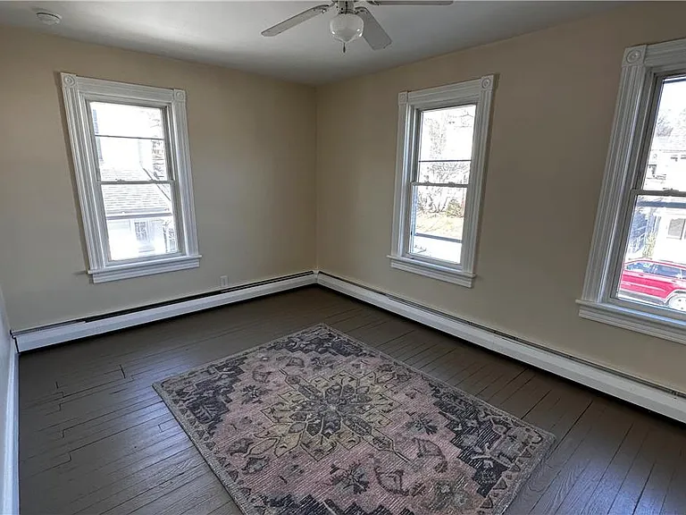 21 Davey Ave — Photo 20