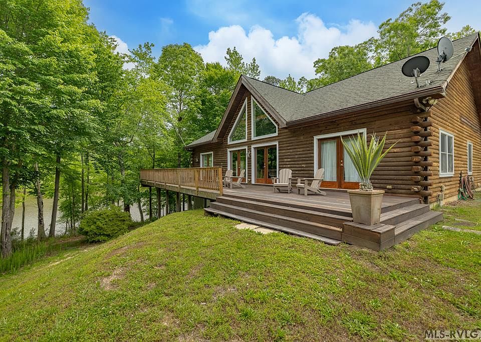 1st image of 396 Kiza Dr