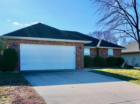 986 W Crestwood St, Nixa, MO 65714