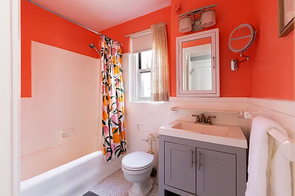 Sold by Compass | media 7