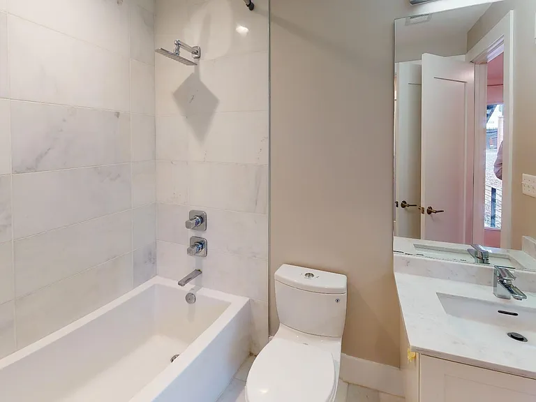 520 Kennedy St NW #4 — Photo 11