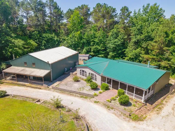 1292 Highway 104 N, Cedar Grove, TN 38321