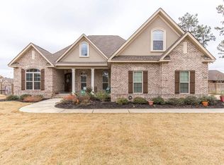 205 Southern Woods Trl, Kathleen, GA 31047