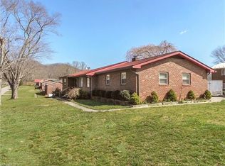 33 Monte Vista Ter, Candler, NC 28715