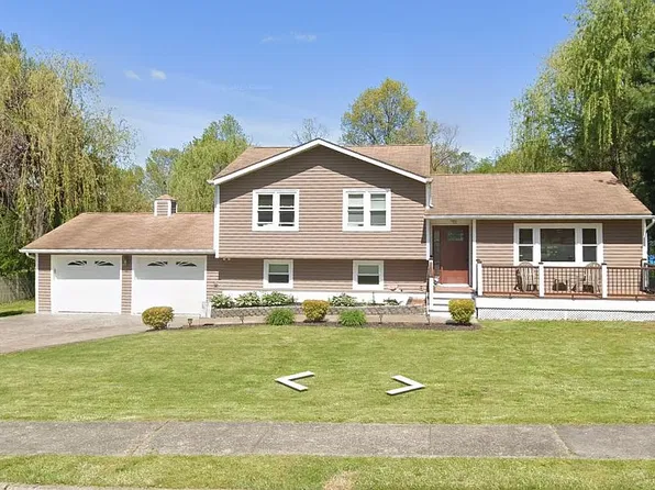 70 Barnes Rd, Washingtonville, NY