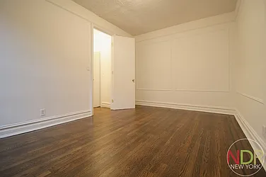 Rented by Next Door Realty NYC