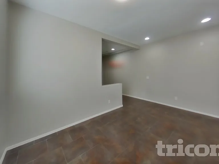4930 E Del Rio Dr — Photo 17