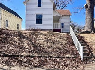 1019 25th St, Moline, IL 61265