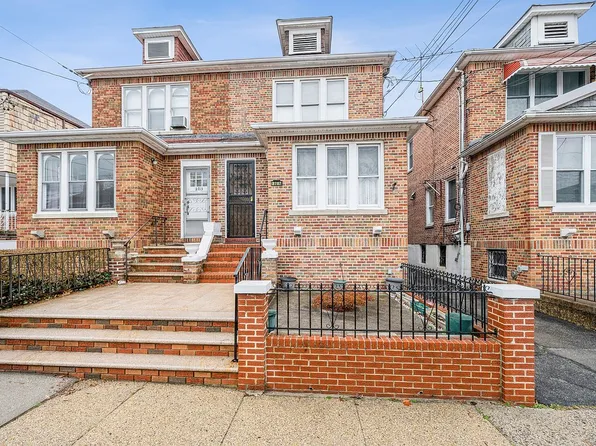 2717 Pearsall Ave, Bronx, NY 10469