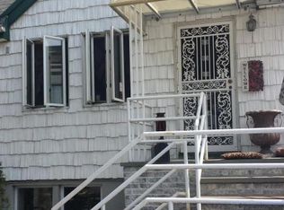 112 Gotham Ave, Brooklyn, NY 11229