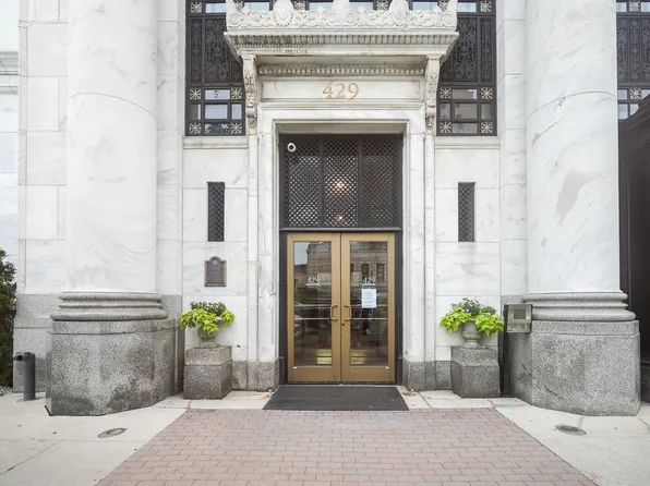 429 N Pennsylvania St Unit 606, Indianapolis, IN 46204