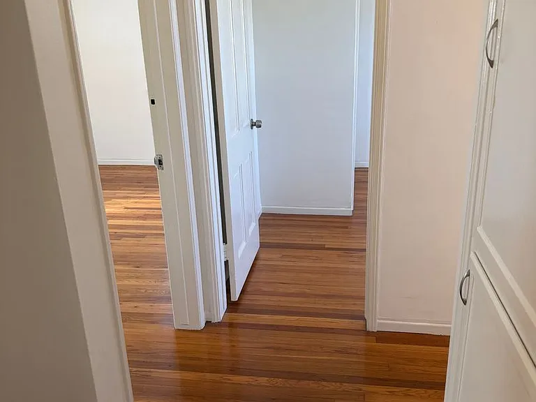3805 Voltaire St — Photo 10