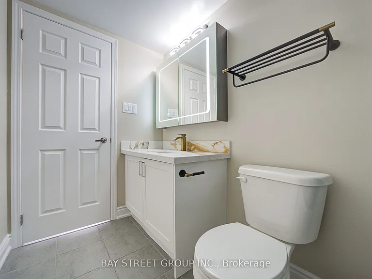 626 Rexdale Blvd #3 — Photo 25