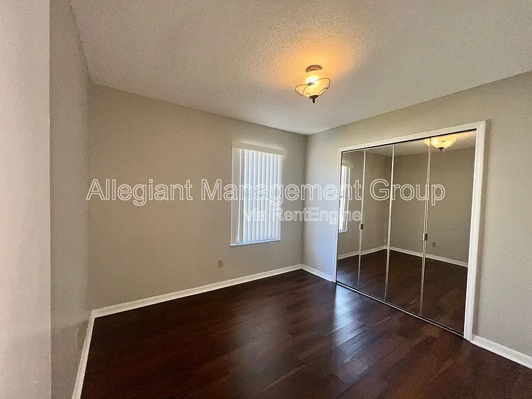 2807 Rio Grande Trl — Photo 13