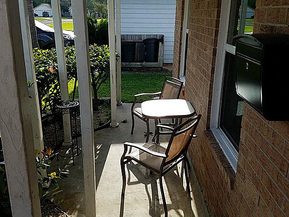 5th image of 2517 4th Ave N