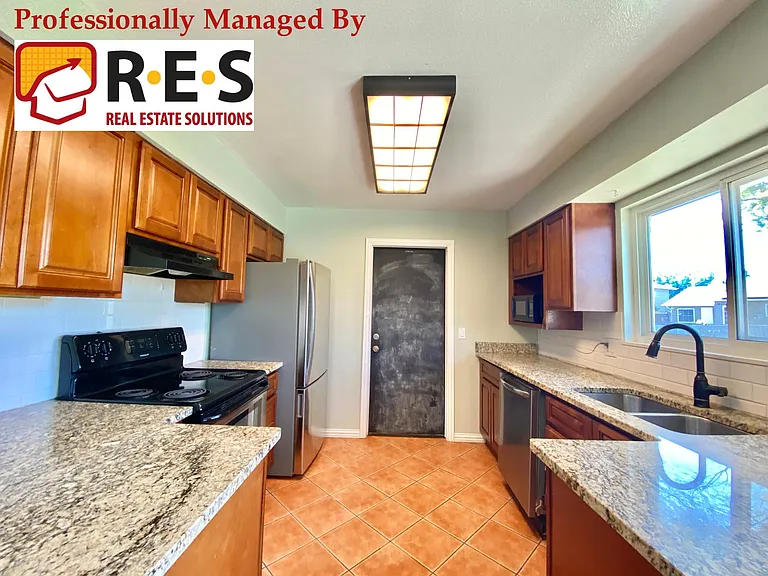 16255 E Villanova Pl — Photo 4