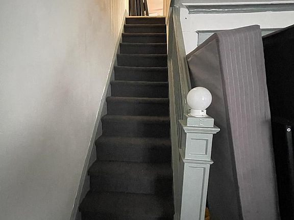 4th image of 1625 N Bailey St