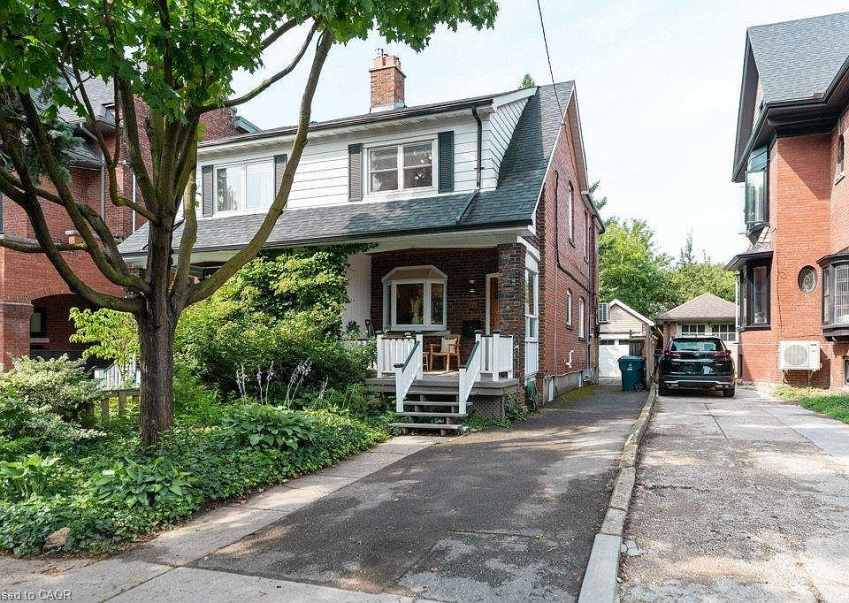 1st image of 40 Delaware Ave
