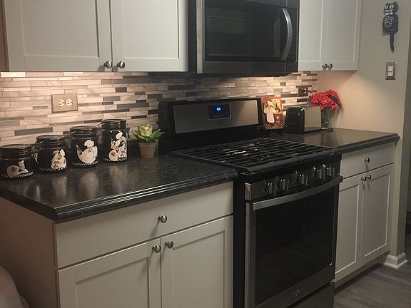 4th image of 505 Redondo Dr APT 307