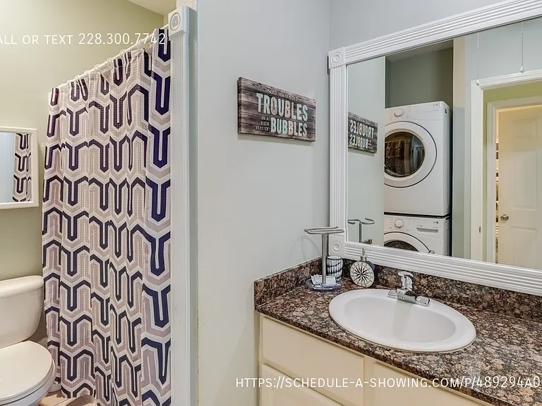 1229 Century Oaks Dr #A — Photo 16