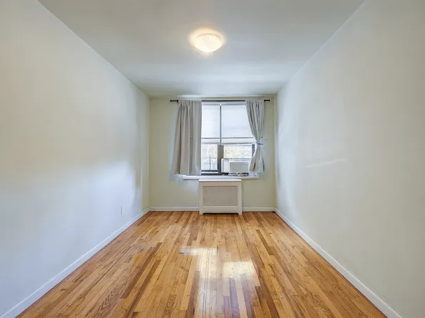 38-15 149th Street image 33 of 40