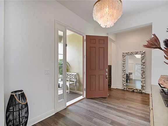 4th image of 15324 Sugar Citrus Dr