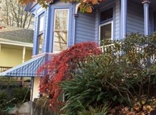 1718 SW Clay St, Portland, OR 97201