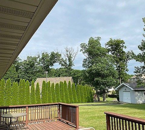 3rd image of 9020 W 129th Pl