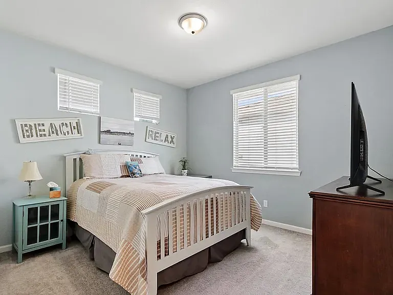 3652 Edington Dr — Photo 46