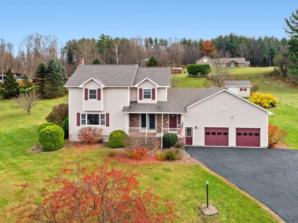 12 Highland Crofts Road, Barre Town, VT 05654