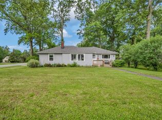 24994 Florence Ave, North Olmsted, OH 44070