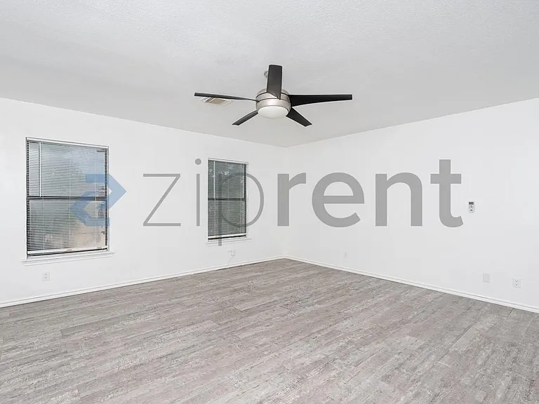 8151 Cantura Mls — Photo 14