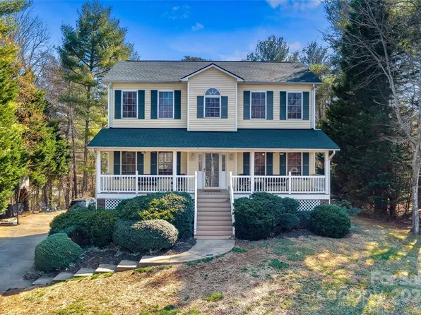 1710 Waterford Way, Morganton, NC 28655